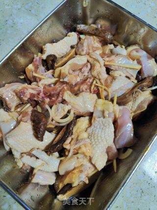 冬菇蒸滑鸡的做法步调：7