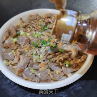 黄花菜蒸滑肉的做法步调：11