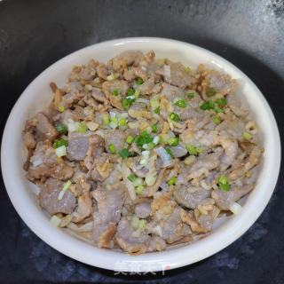 黄花菜蒸滑肉的做法步调：10
