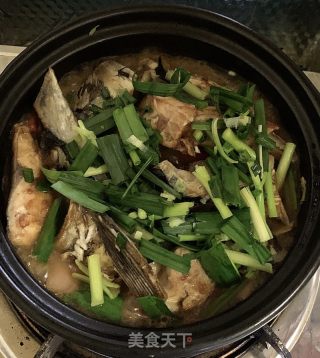 家常沙锅鱼头煲的做法步调：8