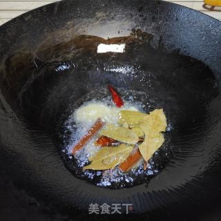 牛纯萝卜煲的做法步调：9