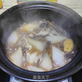 牛纯萝卜煲的做法步调：15