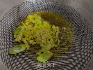 虾仁粉丝煲的做法步调：3