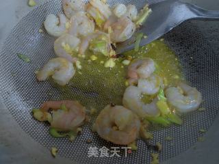 虾仁粉丝煲的做法步调：4