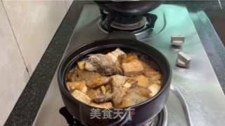 鲈鱼豆腐煲的做法步调：15
