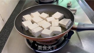 鲈鱼豆腐煲的做法步调：4