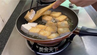 鲈鱼豆腐煲的做法步调：5