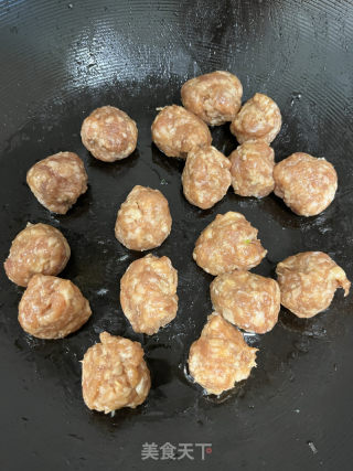 莲藕肉丸子的做法步调：7