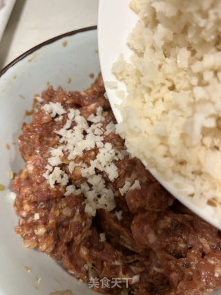 莲藕肉丸子的做法步调：6