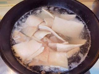 肉皮冻的做法步调：3