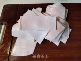 肉皮冻的做法步调：2