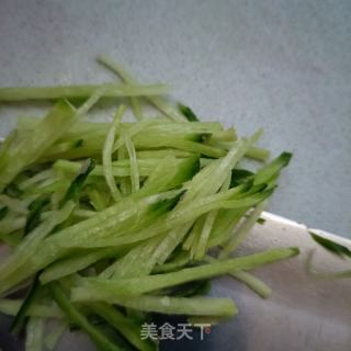 麦卢卡蜂蜜拌紫佳丽萝卜的做法步调：3