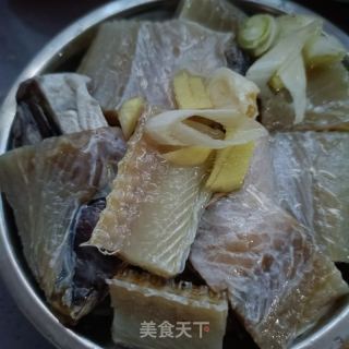 利剑菜蒸鳗鱼干的做法步调：7