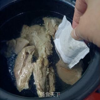 沙锅羊肉的做法步调：6