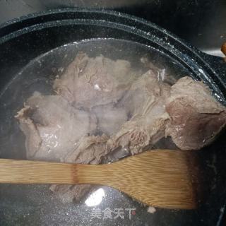 沙锅羊肉的做法步调：3