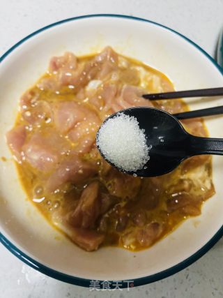 莴笋火煮肉片的做法步调：9