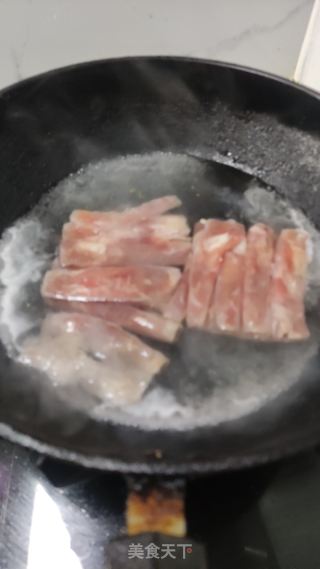 番茄肥牛的做法步调：4