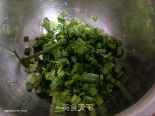 蒜蓉金针菇粉丝陈虾煲的做法步调：3