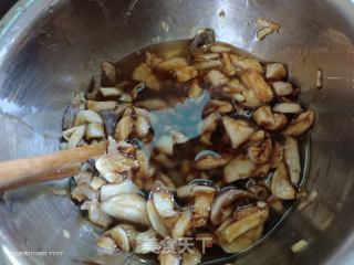 娃娃菜粉丝豆腐肥肉煲的做法步调：8