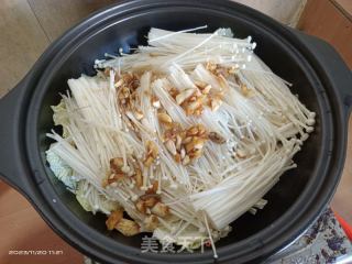 娃娃菜粉丝豆腐肥肉煲的做法步调：13