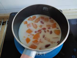 木瓜炖牛奶的做法步调：4