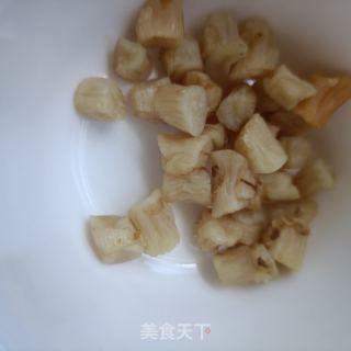 烤贝炒油菜的做法步调：1