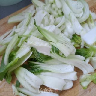 烤贝炒油菜的做法步调：4