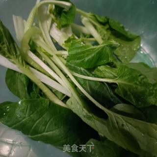 肉沫海米青菜粥的做法步调：3