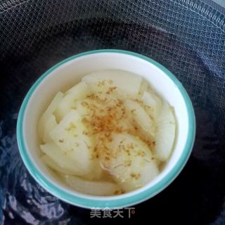 冰糖木樨蒸酥梨的做法步调：8