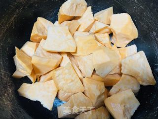 白薯粉蒸肉的做法步调：8