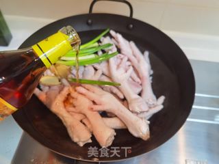 柠檬泡椒无骨鸡爪的做法步调：5