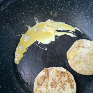 馒头版肉夹馍的做法步调：17