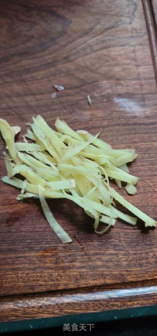 秋砂仁蒸鸡的做法步调：2
