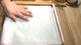 椰喷鼻抹茶瑞士卷，脚把脚教您做蛋糕卷，清爽抹茶喷鼻取椰喷鼻融合。的做法步调：26