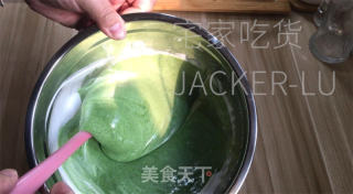 椰喷鼻抹茶瑞士卷，脚把脚教您做蛋糕卷，清爽抹茶喷鼻取椰喷鼻融合。的做法步调：16