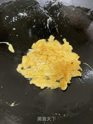 死菜牛肉炒饭的做法步调：6