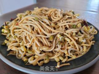 绿芽菜炒豆腐丝的做法步调：6