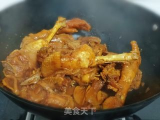 土豆干炖小鸡的做法步调：7
