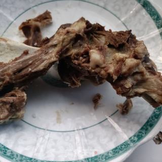 利剑菜丁羊肉汤的做法步调：1