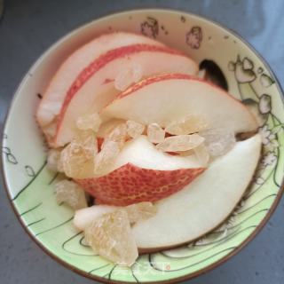 冰糖炖彩虹梨的做法步调：3
