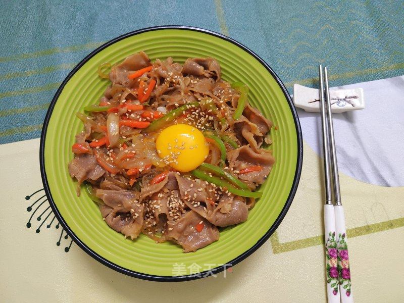 肥牛丼的做法