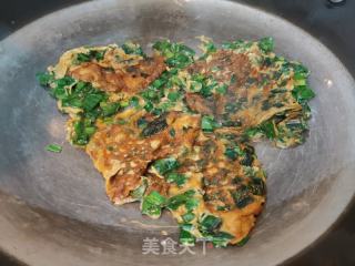 韭菜煎蛋的做法步调：7
