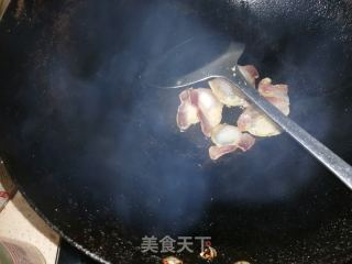腊肉炒蒜苔的做法步调：3