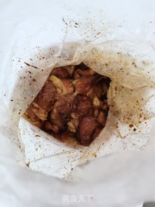 杏鲍菇炒肉的做法步调：3