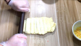 喷鼻橙奶油司康，苦涩橙喷鼻战奶油浓重，带去丰硕条理感。的做法步调：12