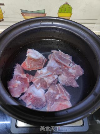 菜干咸骨粥的做法步调：4