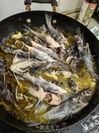 酸菜黄辣丁的做法步调：6