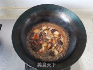 鸡翅烧土豆的做法步调：13