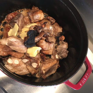 陈皮烧排骨的做法步调：6