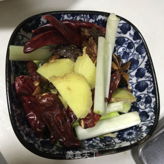 不祥招财脚的做法步调：3